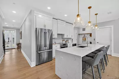 1806 Soundview Court, Yorktown Heights, NY 10598 - Photo 7