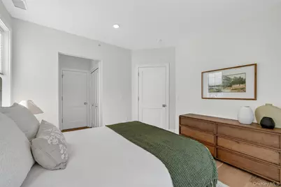 1806 Soundview Court, Yorktown Heights, NY 10598 - Photo 27