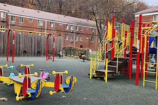 54 Lawrence Dr, White Plains, NY 10603 - Photo 39