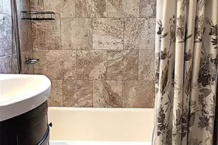 54 Lawrence Dr, White Plains, NY 10603 - Photo 29