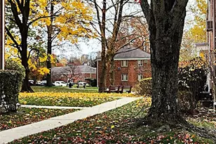 54 Lawrence Dr, White Plains, NY 10603 - Photo 41