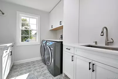 1529 Fenimore Street, North Bellmore, NY 11710 - Photo 37