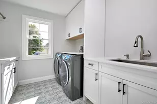 1529 Fenimore St, North Bellmore, NY 11710 - Photo 37