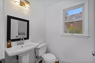 37 Pond Ln, Ridge, NY 11961 - Photo 21