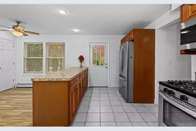 37 Pond Lane, Ridge, NY 11961 - Photo 19