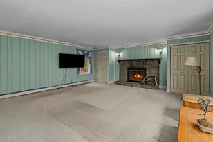 37 Pond Ln, Ridge, NY 11961 - Photo 11