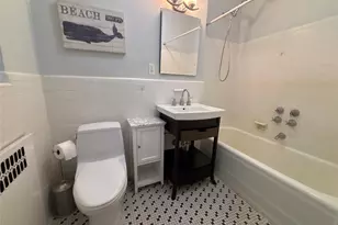 8 Barstow Rd, Great Neck, NY 11021 - Photo 17