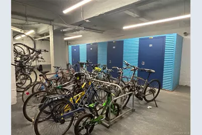 8 Barstow Road #2B, Great Neck, NY 11021 - Photo 27