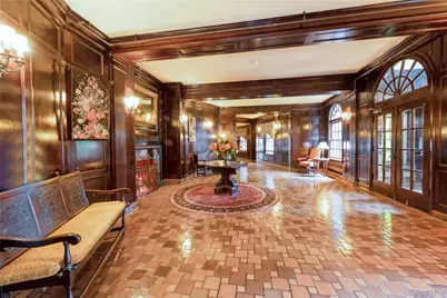 8 Barstow Road #2B, Great Neck, NY 11021 - Photo 3