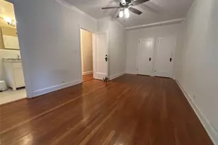 8 Barstow Rd, Great Neck, NY 11021 - Photo 19