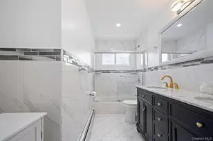 3 Ozone Pl, Massapequa, NY 11758 - Photo 13