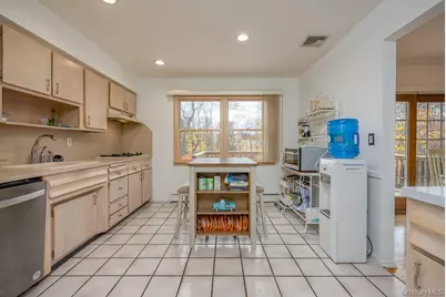 8 Durant Road, New City, NY 10956 - Photo 19