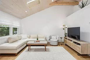 11 Shell Rd, Hampton Bays, NY 11946 - Photo 5