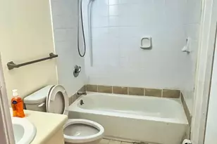 721 Thieriot Ave, Bronx, NY 10473 - Photo 29