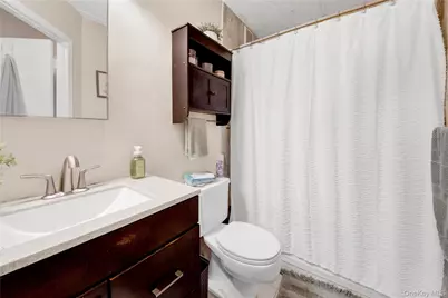 721 Thieriot Avenue, Bronx, NY 10473 - Photo 11