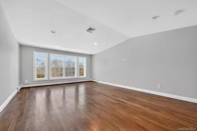 548 Mountainview Avenue, Valley Cottage, NY 10989 - Photo 23