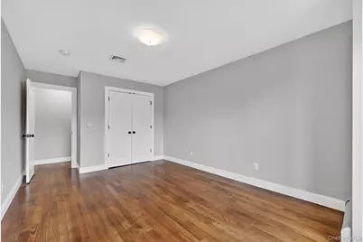 548 Mountainview Avenue, Valley Cottage, NY 10989 - Photo 33