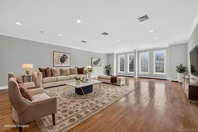 548 Mountainview Avenue, Valley Cottage, NY 10989 - Photo 3