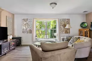 222 Sterling Pl, Highland, NY 12528 - Photo 11