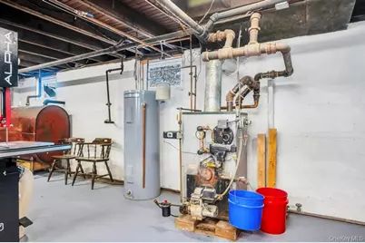 223 Cedar Avenue, Patchogue, NY 11772 - Photo 25