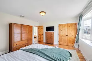 223 Cedar Ave, Patchogue, NY 11772 - Photo 19