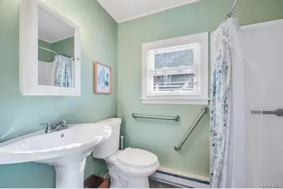 223 Cedar Avenue, Patchogue, NY 11772 - Photo 13