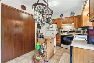 8 Maple Ave, Goshen, NY 10924 - Photo 13