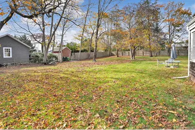 14 Halsey Avenue, East Quogue, NY 11942 - Photo 7