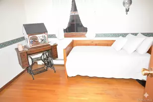 8 Rope Ct, Melville, NY 11747 - Photo 15