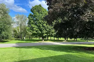 14 Pond Hill Ave, Warwick, NY 10990 - Photo 3