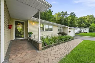 14 Pond Hill Ave, Warwick, NY 10990 - Photo 5