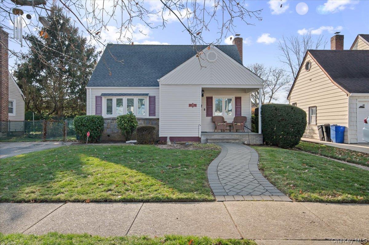 132 E Cherry St, Floral Park, NY 11001 - MLS 933942 - Coldwell Banker