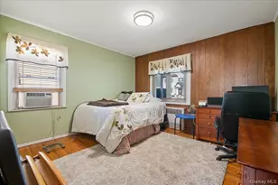 132 E Cherry St, Floral Park, NY 11001 - Photo 15