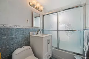 132 E Cherry St, Floral Park, NY 11001 - Photo 19