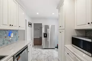 11 Granada Crescent, White Plains, NY 10603 - Photo 11