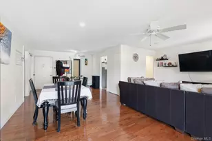 11 Granada Crescent, White Plains, NY 10603 - Photo 3