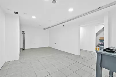 8063 87th Road, Woodhaven, NY 11421 - Photo 19