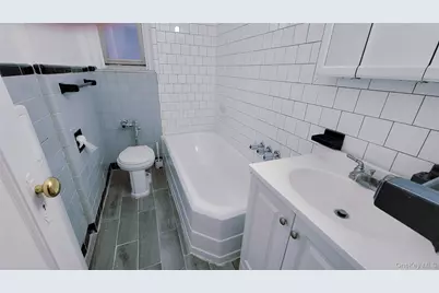 84-49 168th Street #2V, Jamaica, NY 11432 - Photo 7