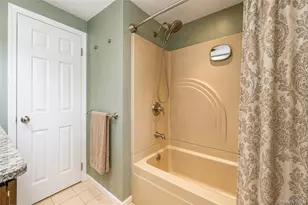 201 Oakland Ave, Deer Park, NY 11729 - Photo 37