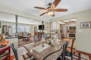 201 Oakland Ave, Deer Park, NY 11729 - Photo 9