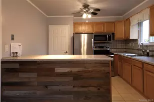 3763 Briarhill St, Mohegan Lake, NY 10547 - Photo 7