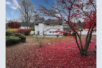 3763 Briarhill Street, Mohegan Lake, NY 10547 - Photo 23