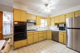 556 Jackson St, Baldwin, NY 11510 - Photo 15