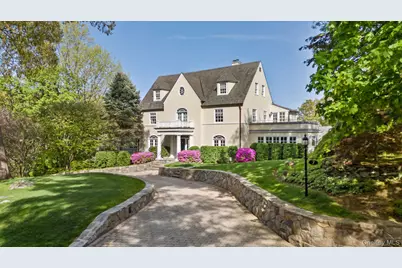 7 Plateau Circle W, Bronxville, NY 10708 - Photo 1