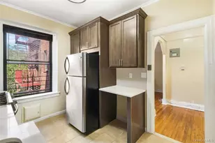 663 Locust St, Mount Vernon, NY 10552 - Photo 17