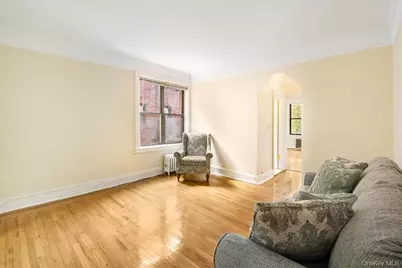 663 Locust Street #4A, Mount Vernon, NY 10552 - Photo 7