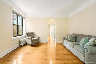 663 Locust St, Mount Vernon, NY 10552 - Photo 3