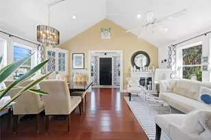 38 Bayside Pl, Amityville, NY 11701 - Photo 3