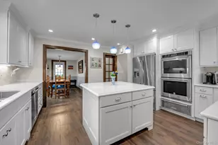 3 Station Rd, Great Neck, NY 11023 - Photo 13