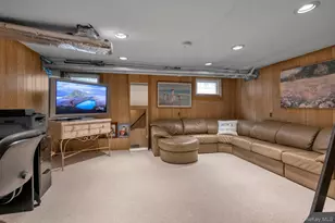 3 Station Rd, Great Neck, NY 11023 - Photo 23